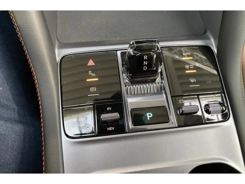 Occasion BYD Seal U DM-I DM-i 218 PHEV BOOST 2WD BLACK 16