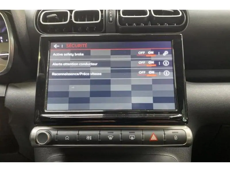 Occasion Citroen C3 Aircross Shine RED 34