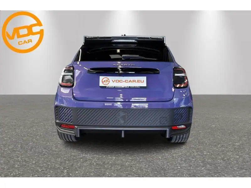 VEHICLE__CONDITION_SERVICE Abarth 600e Scorpionissima PURPLE 7
