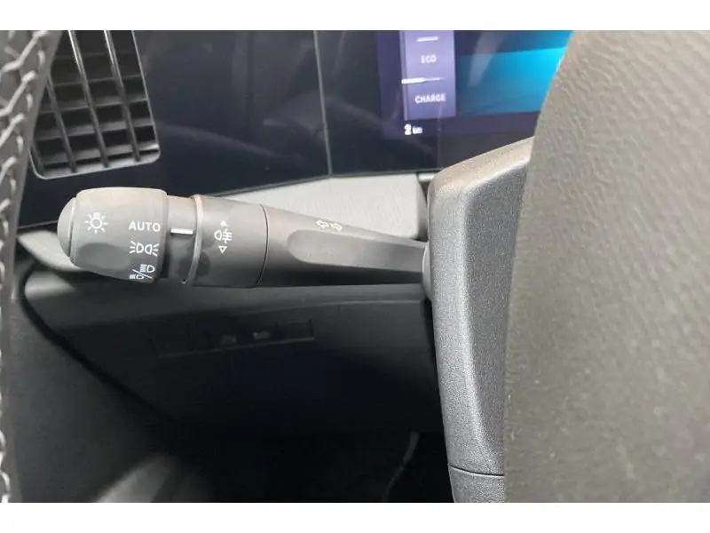 VEHICLE__CONDITION_SERVICE Opel Astra Sports Tourer ULTIMATE* Full - dispo 10/2026 GREEN 29