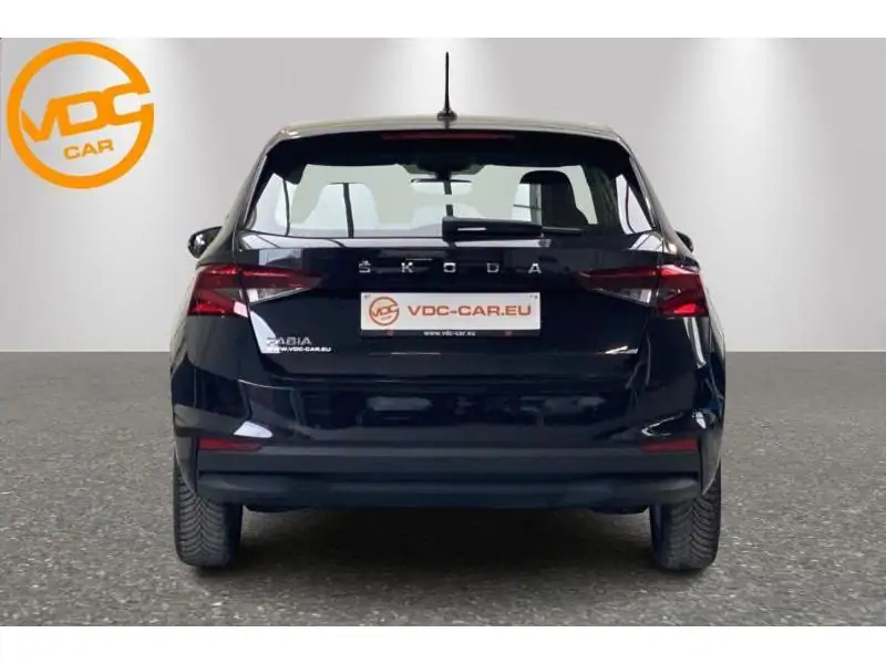 Occasion Skoda Fabia Ambition BLACK 7