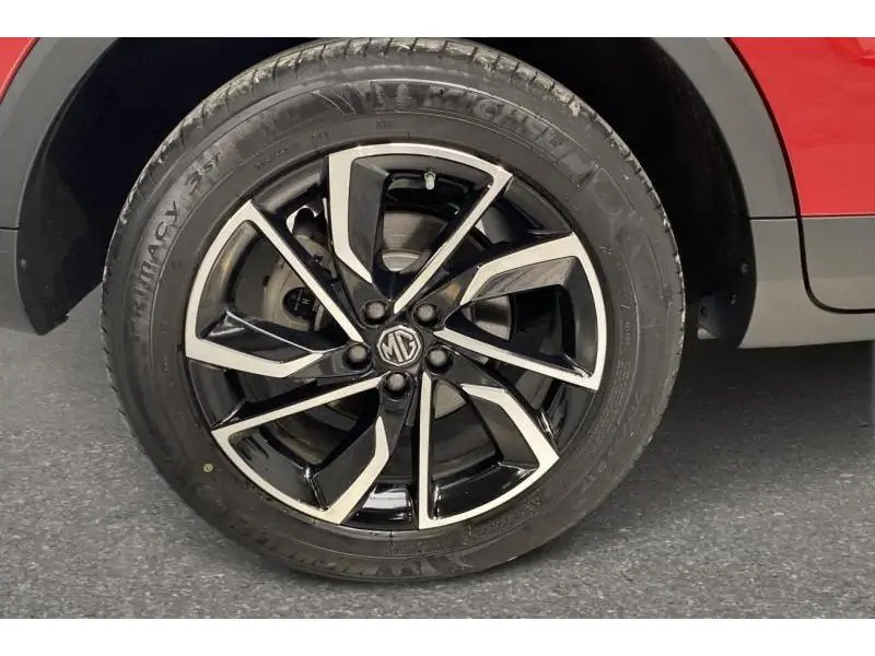Occasion MG ZS Luxury RED 23