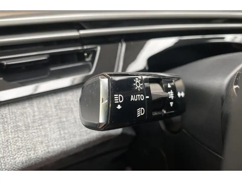 Occasion Peugeot 3008 Allure - HYBRID 145 PK GREY 23