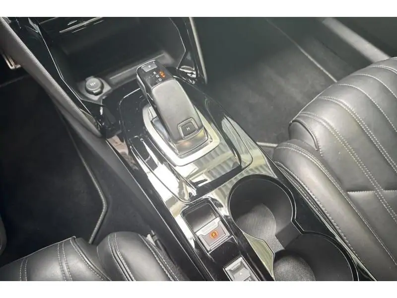 Occasion Peugeot 2008 II GT GREY 16