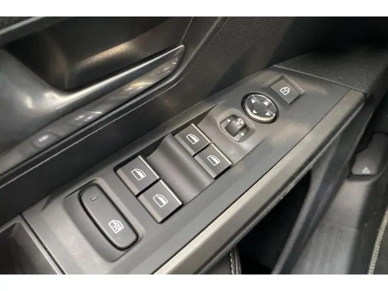 VEHICLE__CONDITION_SERVICE Peugeot 5008 GT GREY 17