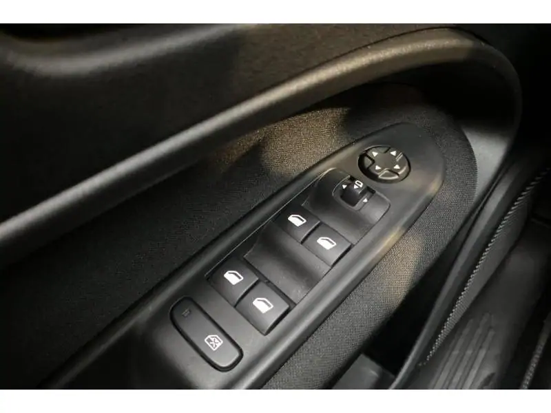 VEHICLE__CONDITION_SERVICE Fiat 600 My24 Hybrid BLUE 17