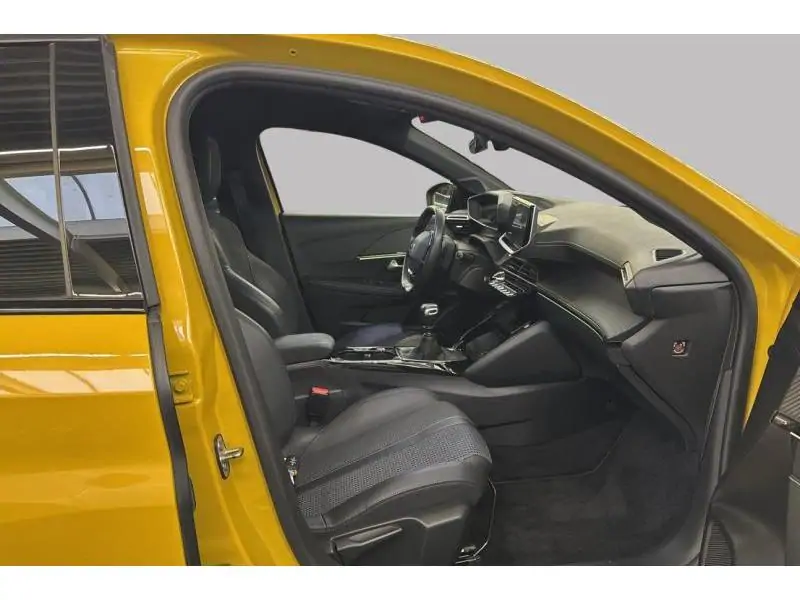Occasion Peugeot 208 GT Line YELLOW 8