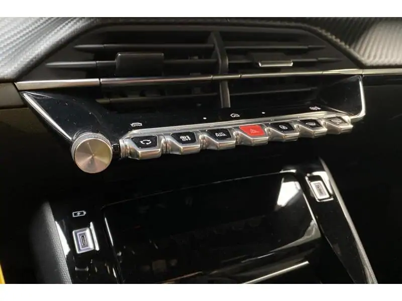 Occasion Peugeot 2008 II Allure GREY 32