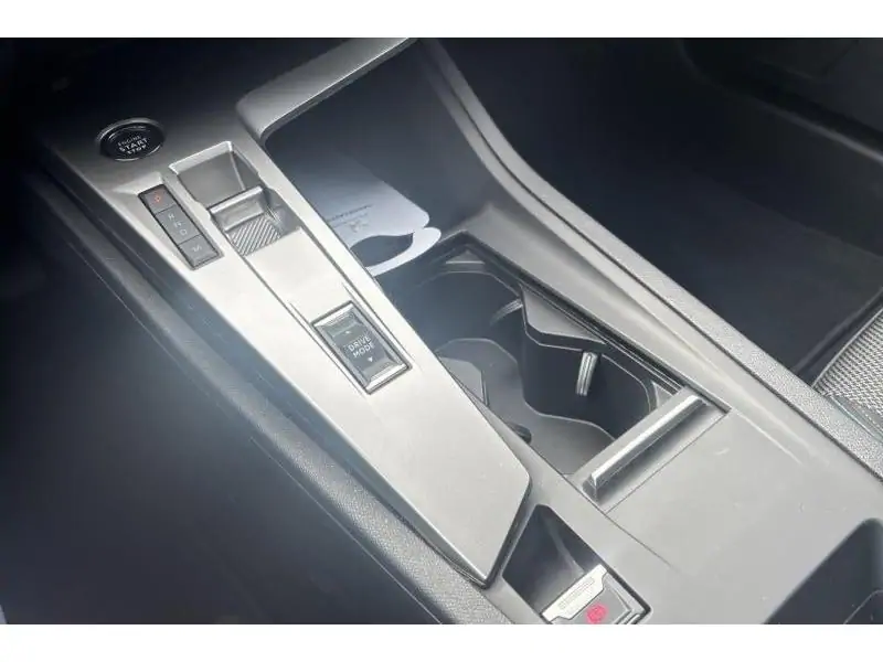 Occasion Peugeot 408 allure WHITE 16