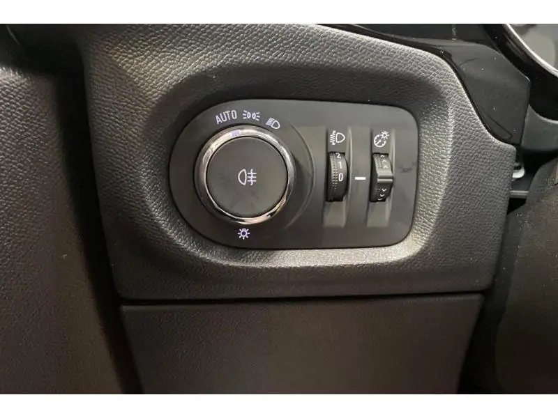 Occasion Opel Corsa BASE ORANGE 24