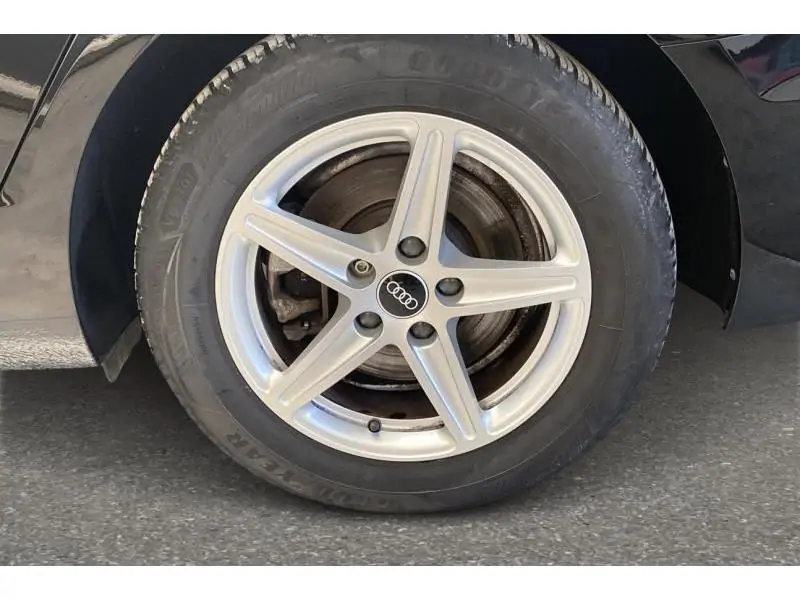 Occasion Audi A4 GPS*Attelage*Clim BLACK 20