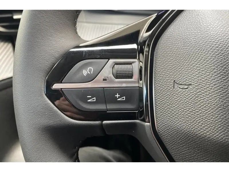 VEHICLE__CONDITION_SERVICE Peugeot 208 ALLURE GREY 21