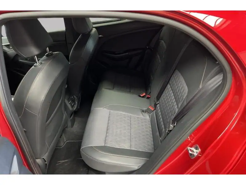 Occasion MG MG3 HEV LUXURY RED 18