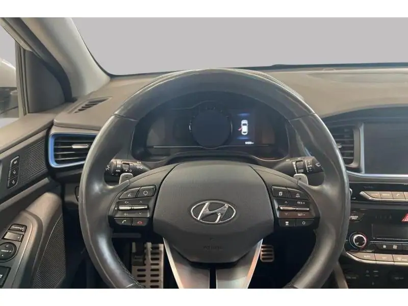 Occasion Hyundai Ioniq AUTO WHITE 12