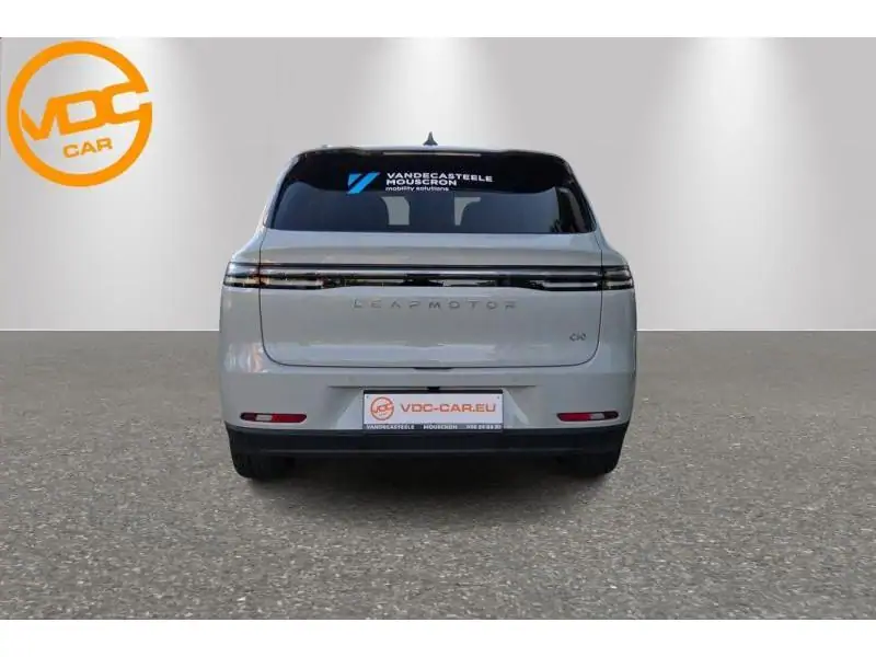 VEHICLE__CONDITION_SERVICE Leapmotor C10 DESIGN BEIGE 7