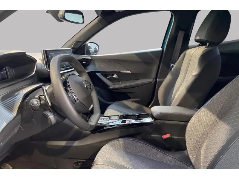 Occasion Peugeot 2008 Allure HYBRID 145 pk BLUE 10