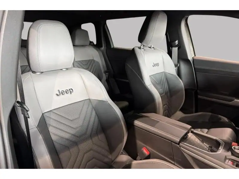 Démo Jeep Compass e-Hybrid-First Edition  145pk DCT6 GREY 8