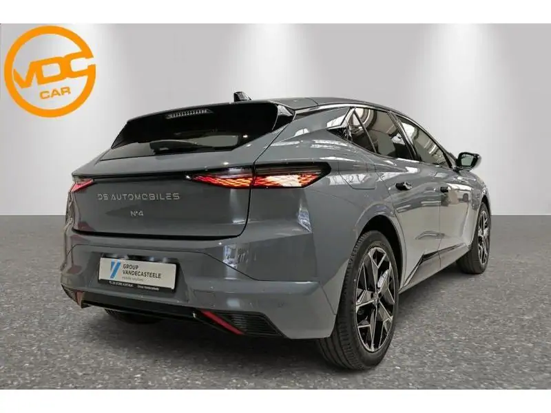 Démo DS Automobiles DS 4 HYBRID 145 ETOILE NAPPA GREY 3