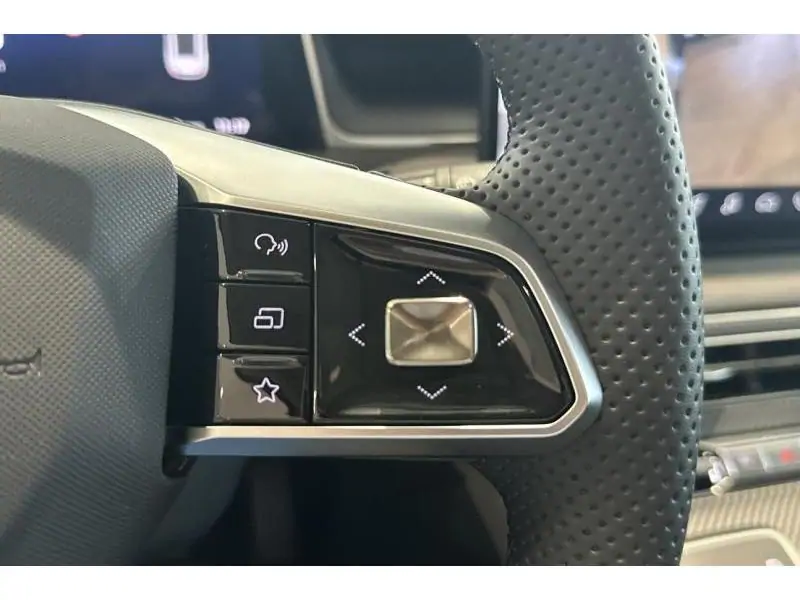 VEHICLE__CONDITION_SERVICE MG MGS6 EV LONG RANGE - LUXURY 77 kWh WHITE 29