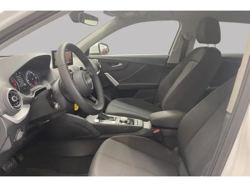 Occasion Audi Q2 1.5 TSI S-TRONIC WHITE 10
