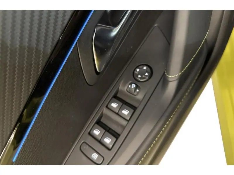 VEHICLE__CONDITION_SERVICE Peugeot 208 II and e- GT YELLOW 17