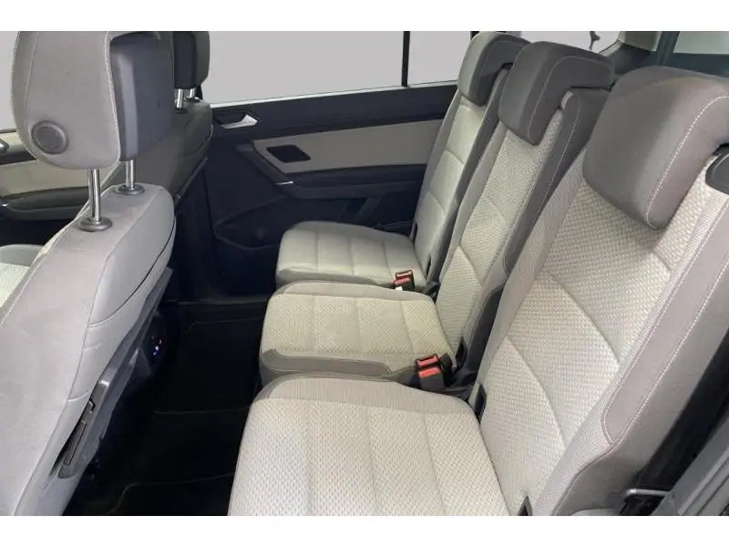 Occasion Volkswagen Touran Comfortline 7 PLACES 1.5 TSI D BLACK 18