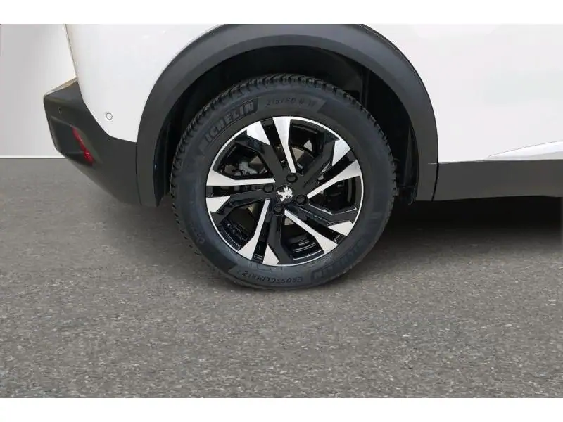 Occasion Peugeot 2008 e-GT WHITE 35
