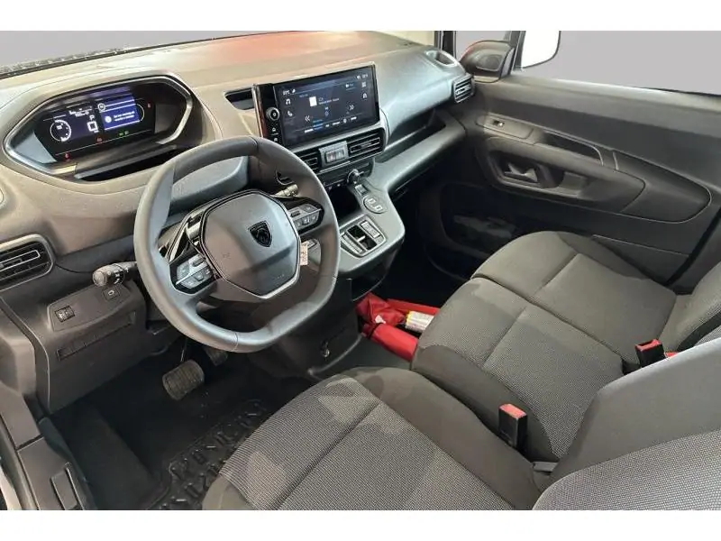 VEHICLE__CONDITION_SERVICE Peugeot Partner Standard Light BLACK 9