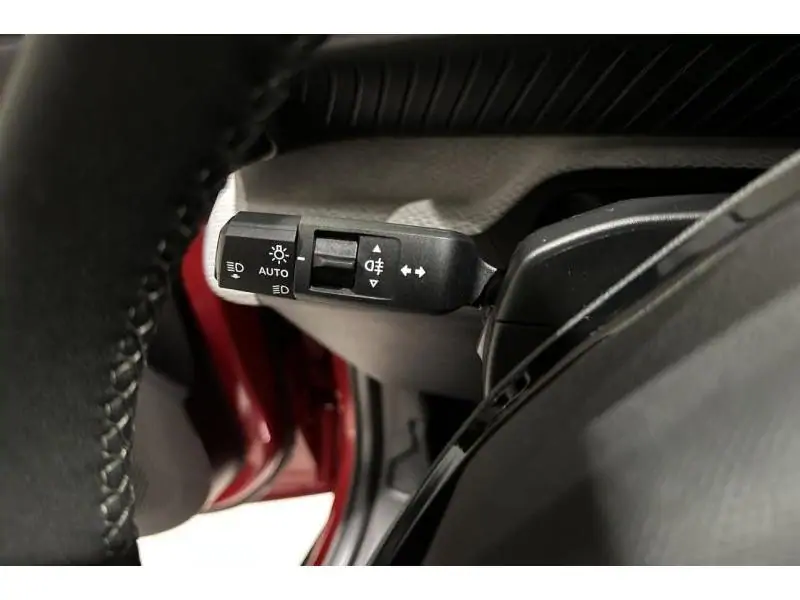 VEHICLE__CONDITION_SERVICE Citroen C3 MAX RED 22