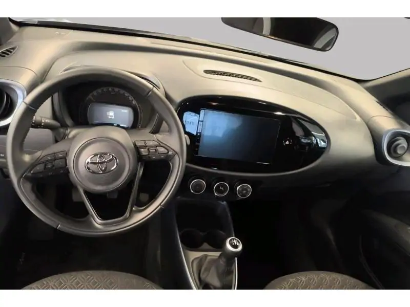Occasion Toyota Aygo X GREY 11