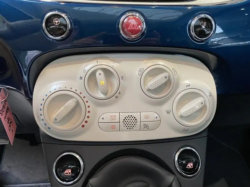 VEHICLE__CONDITION_SERVICE Fiat 500 Dolcevita BLUE 30