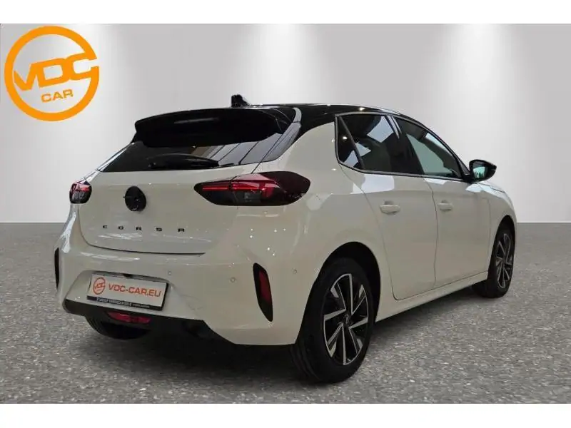 Occasion Opel Corsa GS WHITE 29