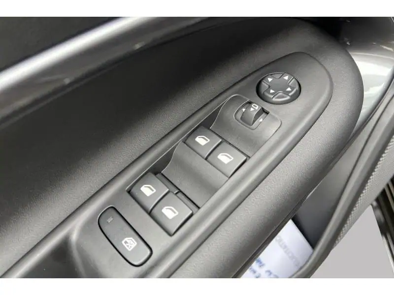 Démo Fiat 600 SPORT BLACK 17