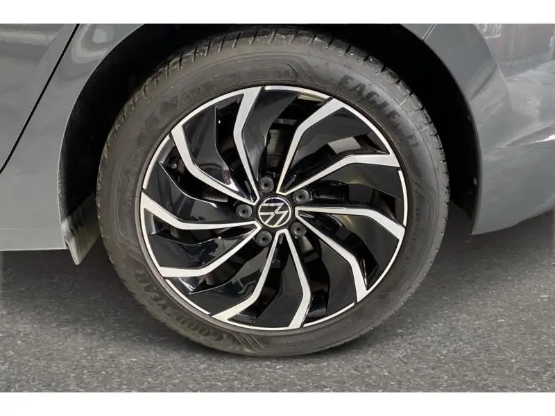 Occasion Volkswagen Golf VIII Life GREY 20