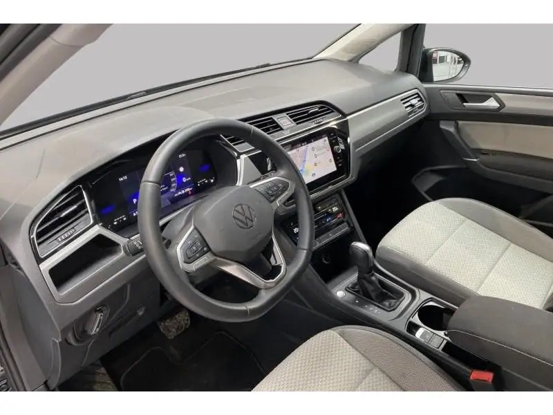 Occasion Volkswagen Touran Comfortline 7 PLACES 1.5 TSI D BLACK 9