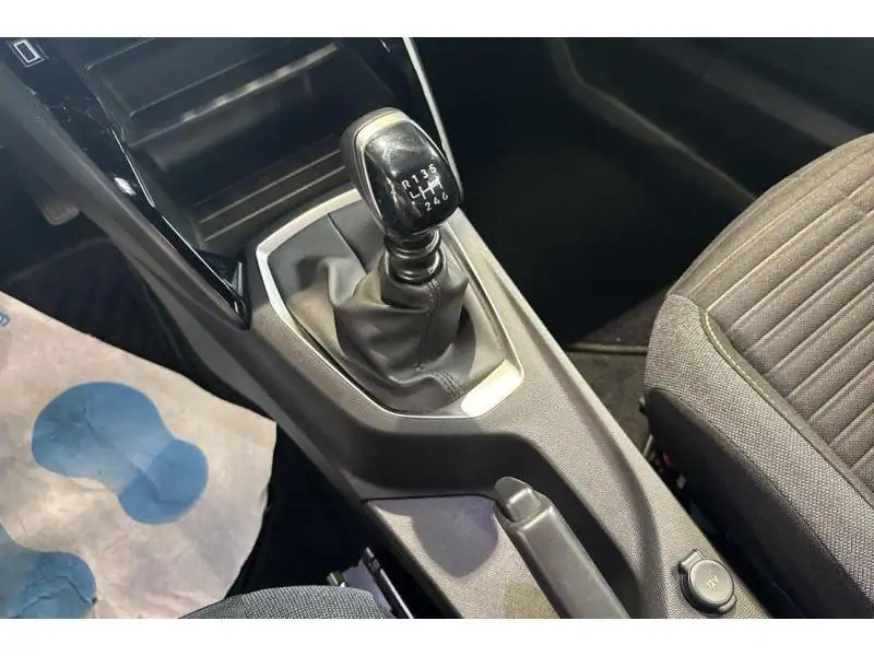 VEHICLE__CONDITION_SERVICE Peugeot 2008 ACTIVE GREY 16
