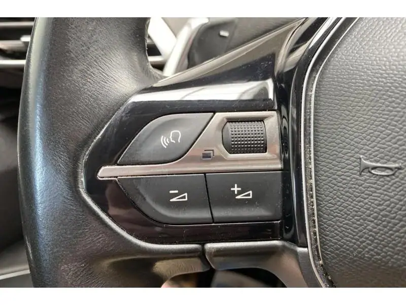 Occasion Peugeot 3008 II Allure WHITE 24