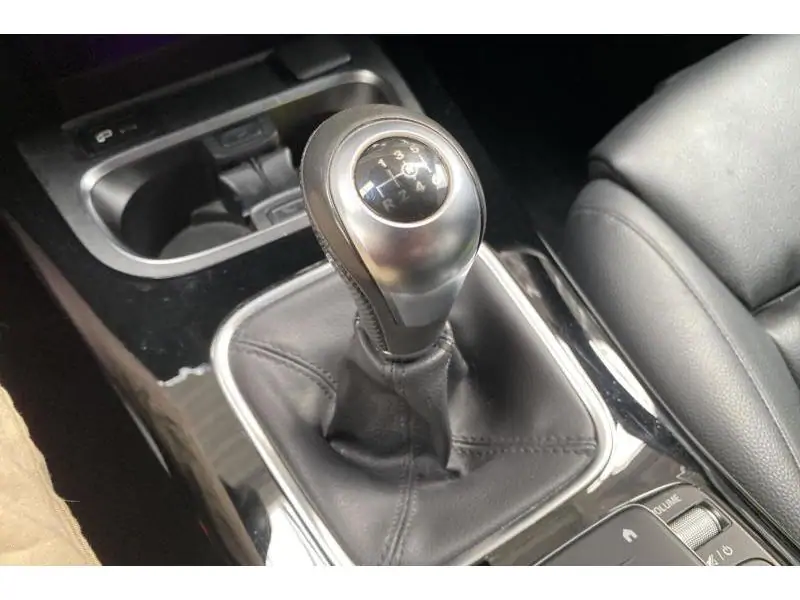 Occasion Mercedes-Benz CLA 180 CLA d* GPS Caméra Jantes ALu BLACK 16