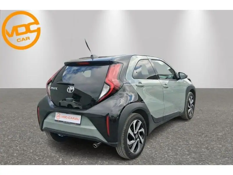 Occasion Toyota Aygo X GREY 3