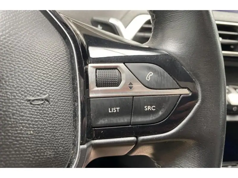Occasion Peugeot 3008 II Allure WHITE 25