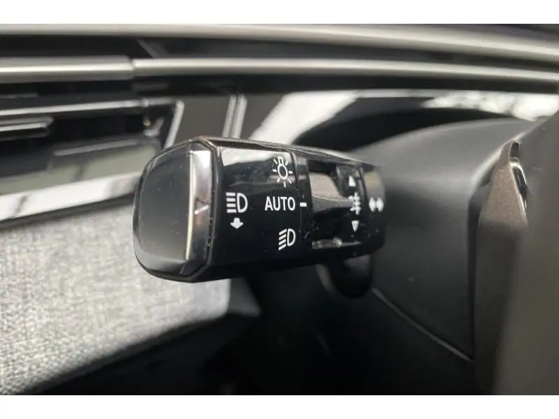 Occasion Peugeot 3008 Allure HYBRID GREY 23