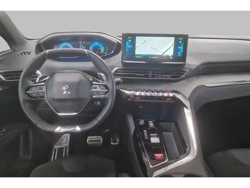 Occasion Peugeot 3008 II GT 225cv GREY 11