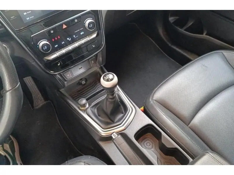 Occasie SsangYong Tivoli Ruby BLACK 16