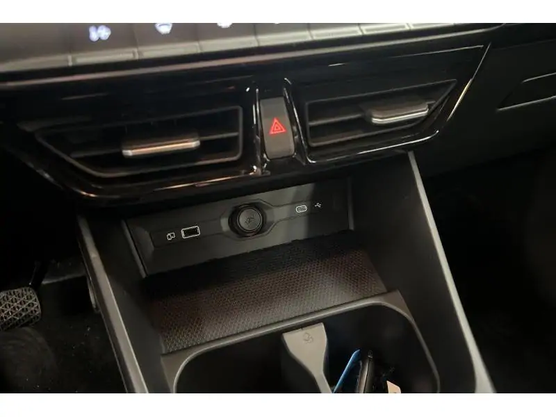 Occasion MG MG3 HEV LUXURY YELLOW 15