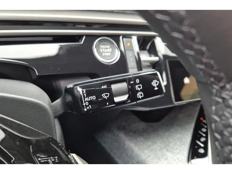 VEHICLE__CONDITION_SERVICE Peugeot 5008 ALLURE GREY 25