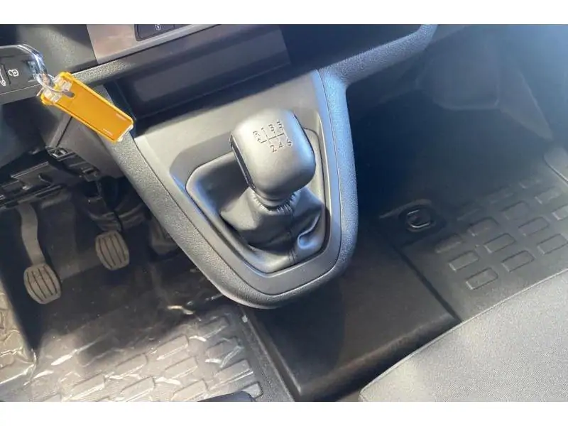 VEHICLE__CONDITION_SERVICE Peugeot Expert STANDARD WHITE 16