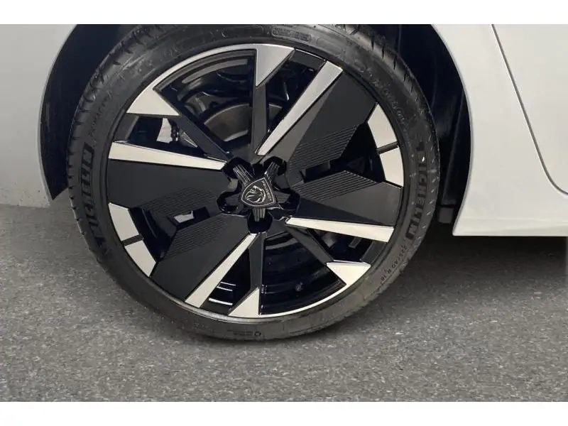 Occasion Peugeot 308 GT MHEV*GPS Caméra WHITE 23