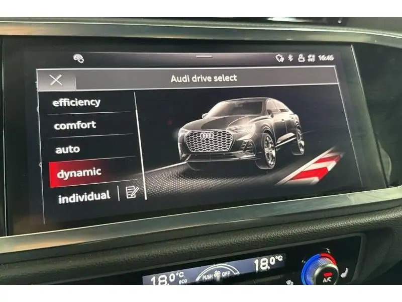 Occasion Audi Q3 Sportback S-line GREY 29