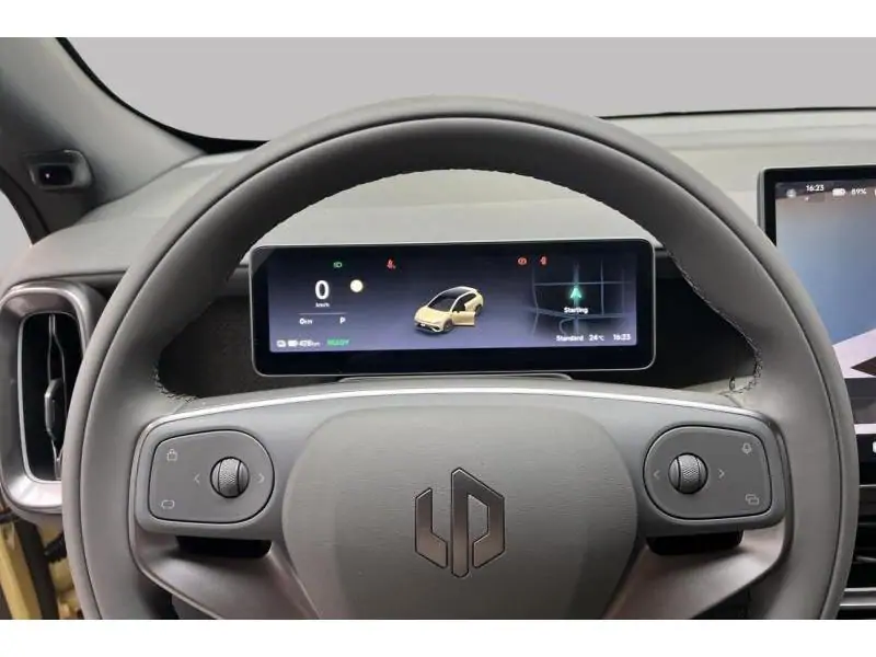 VEHICLE__CONDITION_SERVICE Leapmotor B05 DESIGN PROMAX YELLOW 12