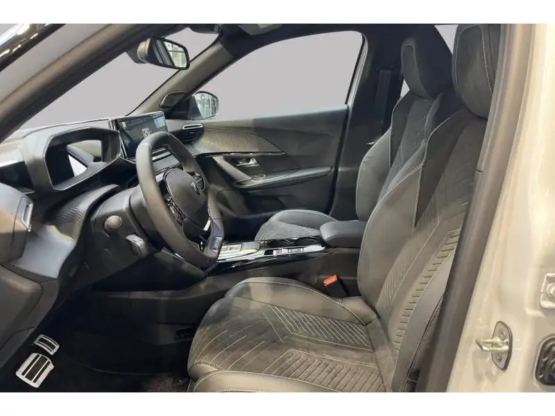 VEHICLE__CONDITION_SERVICE Peugeot 2008 GT WHITE 10